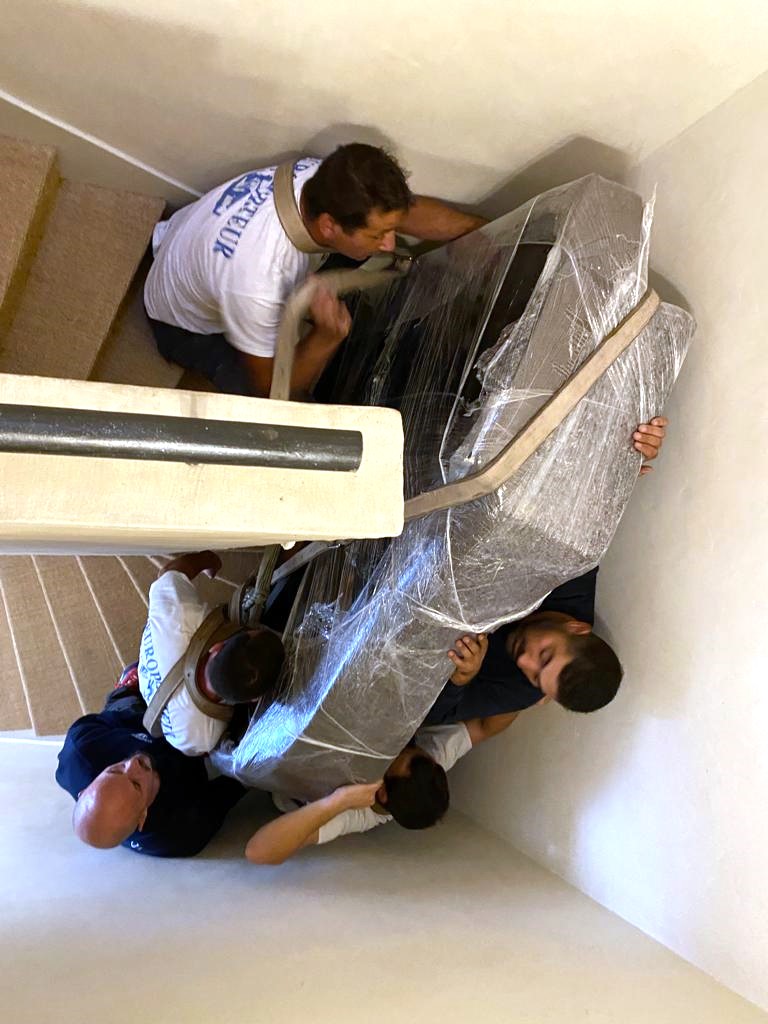 Déménagement d'un piano quart de queue à Marseille