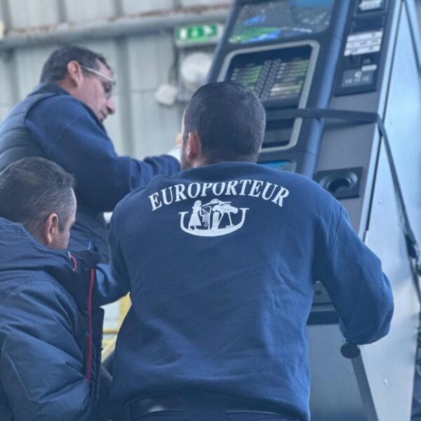 Portage distributeurs automatique à Géménos